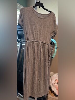 Gray Isabel Maternity Dress with Tie Waist